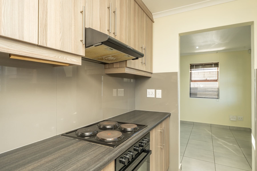 3 Bedroom Property for Sale in Protea Village Western Cape